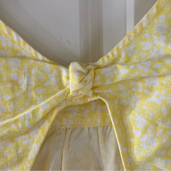 🐱2 / $15 NWOT Cat & Jack Girls' Sleeveless Floral Yellow Top Ruffle Sleeve (L) - Picture 4 of 7